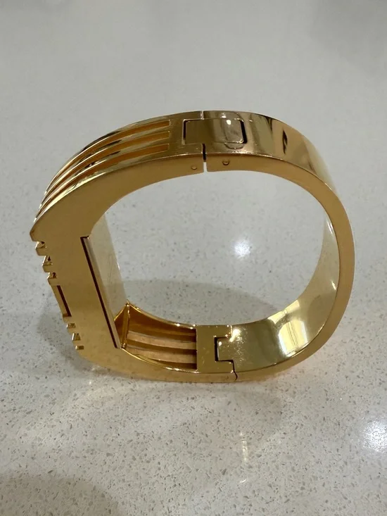Tory Burch X Fitbit Hinged Bangle Bracelet - Picture 5 of 8